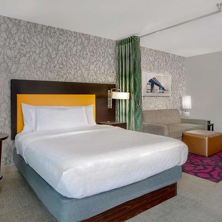 Home2 Suites By Hilton Omaha West Екстер'єр фото
