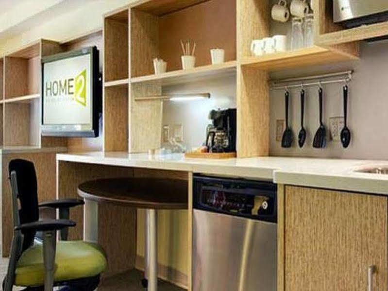 Home2 Suites By Hilton Omaha West Екстер'єр фото